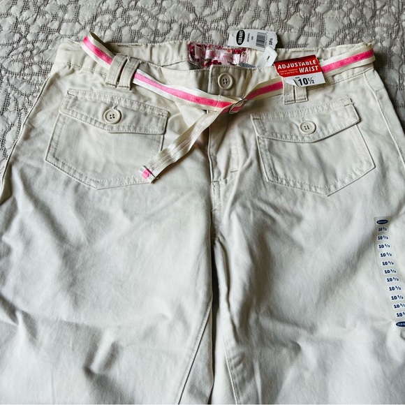 NEW! Girls knee high pants, adjustable waist - Picture 2 of 6